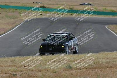 media/May-04-2024-Lucky Dog Racing (Sat) [[d39539b3f3]]/Race Pics/1015am (Turn 2)/